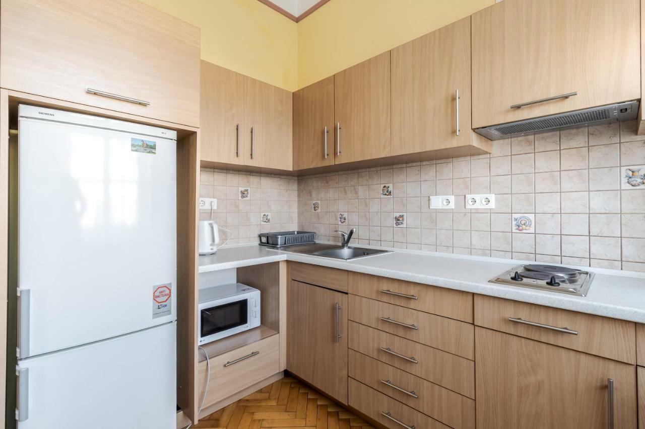 George Apartment Lviv Exterior photo